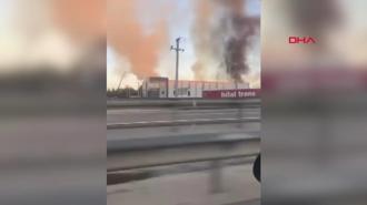 Fabrikada çıkan yangın, 3 saatte kontrol altına alındı