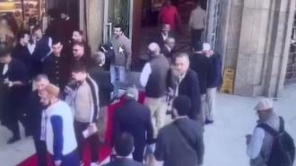 Beyoğlu’nda camide döviz hırsızlığı kamerada: Şüpheli 620 dakikalık kayıt incelenerek yakalandı