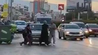 Trafikte tartıştığı kişinin otomobilini tekmeledi, 180 bin lira ceza uygulandı