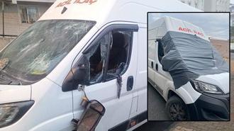 Ümraniye’de eski sevgilisinin aracına zarar veren kadın hastaneye yatırıldı