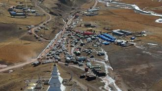 Çin'de 7 büyüklüğünde deprem: 16 ölü, 76 yaralı
