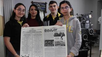Kars’ta lise öğrencilerinden Cumhuriyet Bayramı’na özel gazete