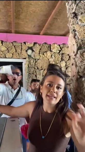 Sarıyerde özel plajda Karpuz sokamazsın kavgası: Kadına 3 çocuğunun yanında şiddet