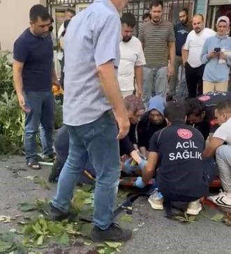 Kartal’da üzerine ağaç devrilen tiyatro oyuncusu ağır yaralandı