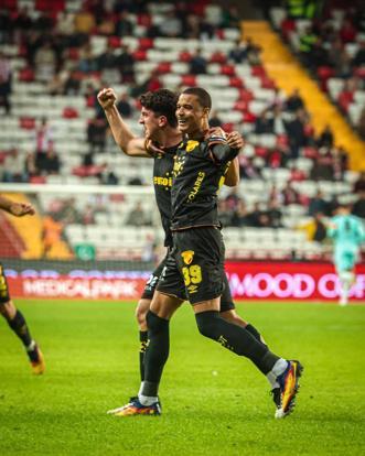 Göztepe, Avrupa yolunda emin adımlarla ilerliyor