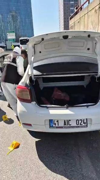 İsrail Konsolosluğu önündeki çatışma; saldırganların İzmitten geldiği araçta inceleme