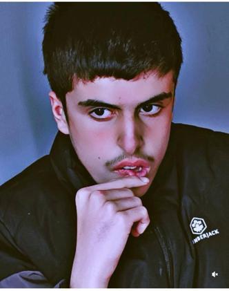 Mardinde 11inci kattan düşen zihinsel engelli Murat, öldü