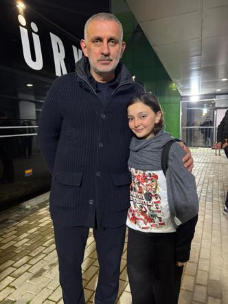 TFF Başkanı İbrahim Hacıosmanoğlunun kızı Ela: Dünya Kupasını ellerimizde kaldırırız