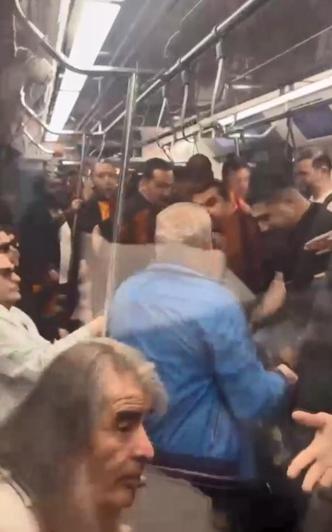 Sarıyerde metroda küfürlü tezahürat kavgası; oklavayla müdahale etti