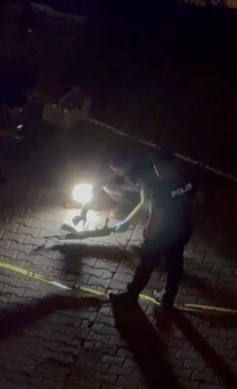 Kağıthanede kalaşnikoflu saldırı kamerada; aracın önünü kesip kurşun yağdırdılar