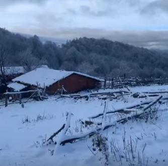 Amasyada yaylalar beyaza büründü