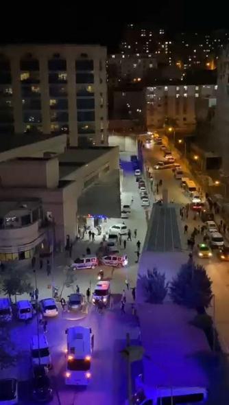 Mahalledeki taşlı, sopalı, bıçaklı kavga hastanede devam etti: 2si ağır, 5 yaralı