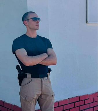 Otomobil gasbetti, 2 kişiyi öldürüp, 2si polis 7 kişiyi yaraladı; çatışmada etkisiz hale getirildi
