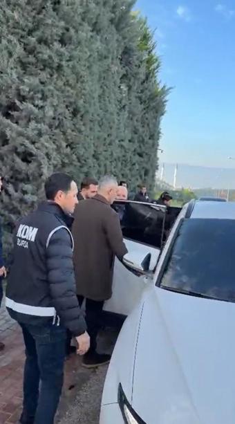 Bursa Büyükşehir Belediye Başkanı Mustafa Bozbey gözaltına alındı