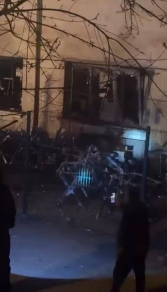 Arnavutköy’de fabrika yangını: 1’i ağır 3 kişi yaralandı