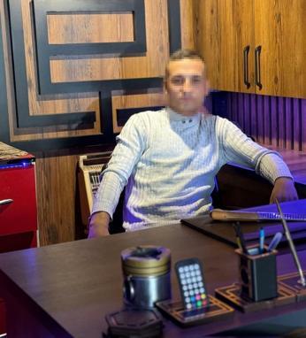 İzmir’de belediye binasına taşlı saldırı; 1 gözaltı