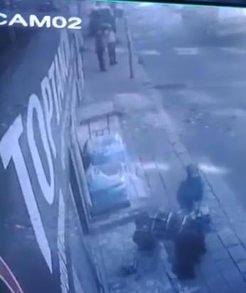 Miras tartışmasında ağabeyini tabanca ile yaraladığı anlar kamerada