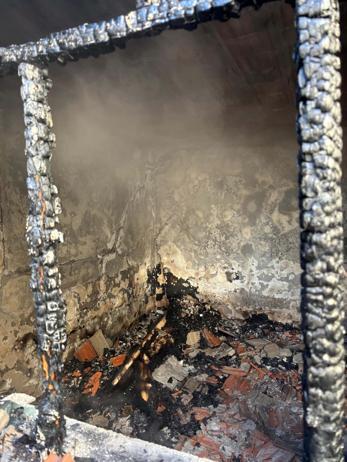 Evinde çıkan yangında öldü