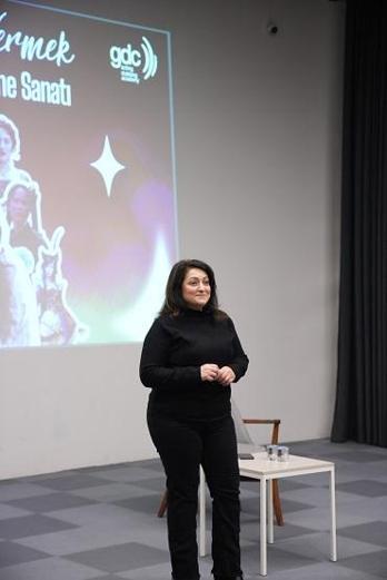 İstanbul Kent Üniversitesi’nde dublaj ve seslendirme etkinliği düzenlendi