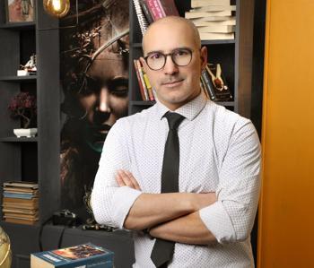 Dr. Öğr. Üyesi Eker: Rüyalar kişinin kendisine yazdığı mektuplardır