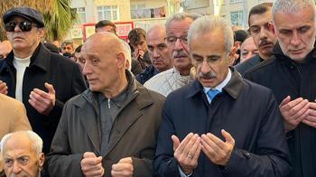 Bakan Uraloğlu, cenaze törenine katıldı