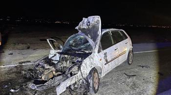 Adana'da iki otomobil çarpıştı: 2 yaralı