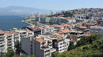 'İzmir'de yapı stokunun yarısı 1975 deprem yönetmeliğine göre inşa edildi'