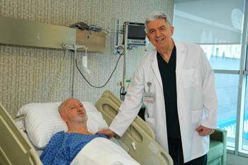 12 santimlik anevrizma kapalı yöntemle onarıldı