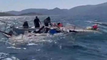 Bodrum'da balıkçı teknesi yarı batık bulundu; 7 kişi kurtarıldı