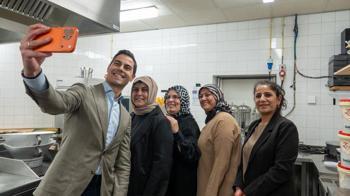 Hollanda Başbakanı Jetten, iftara katıldı