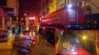 Bursa'da apartmanın çatı katında çıkan yangın söndürüldü