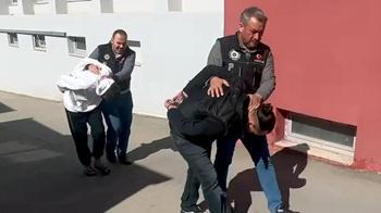 Araç ve evlerinde uyuşturucu ele geçirilen 2 şüpheli tutuklandı