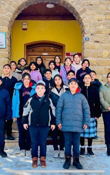 Tarihi ve doğal güzelliklerde ramazana özel ilahi seslendirdiler