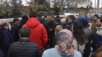 Sivas'ta 'umre' dolandırıcılığı mağdurları müftülüğe başvurdu