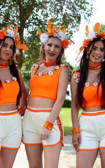 Uluslararası Portakal Çiçeği Karnavalı'nda rengarenk görüntüler