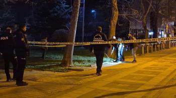 Tartıştığı arkadaşını silahla vurdu