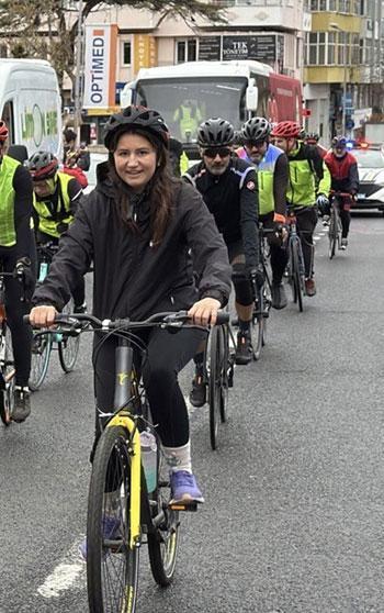 Tekirdağlı bisikletçiler, şehitler anısına Çanakkale'ye pedal çeviriyor