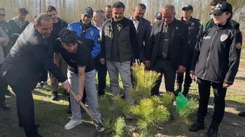 Vali Taşolar, liseli Muhammed Deniz’in isteğine duyarsız kalmadı