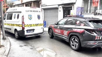 Şişli’de eski sevgilisinin evini bastı; kadının erkek arkadaşını 7 yerinden bıçakladı