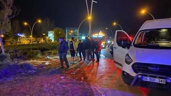 Ankara'da aydınlatma direğine çarpan motosiklet sürücüsü öldü