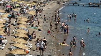 Bodrum’da Kurban Bayramı'nın ilk gününde sahillerde yoğunluk