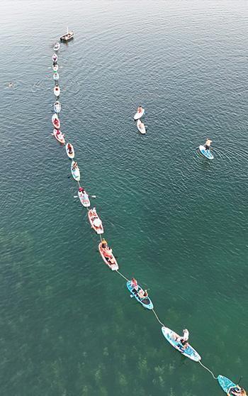 Sapanca Gölü’nde popülerleşen spor dalı; SUP