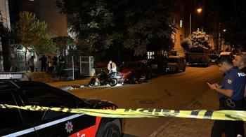 Sultangazi’de plakasız motosiklet silahlı saldırı: 1 ölü, 1 yaralı