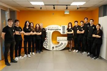 'Yapay zekayı kullanan değil, üreten gençler yetiştireceğiz'