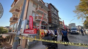 İnşaat iskelesinden düşen işçi öldü