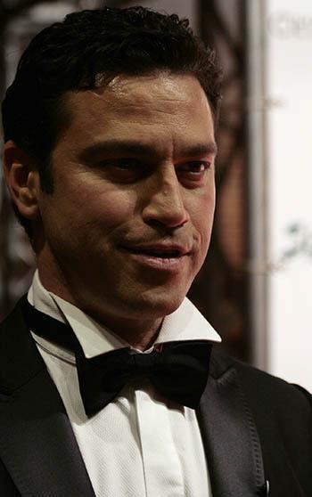 Mario Frangoulis, 7 Ocak'ta İstanbul'da konser verecek