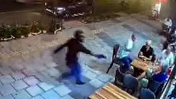 Tantunicide oturan site yöneticisi silahlı saldırıda yaralandı; olay anı kamerada