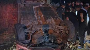 Bursa'da otomobil şarampole yuvarlandı: 3 yaralı