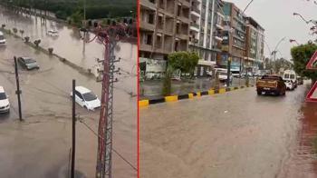 Hatay'da sağanak nedeniyle yollar göle döndü
