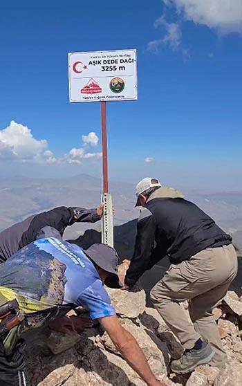 Kars’ın en yüksek noktası Aşık Dede Zirvesi olarak belirlendi